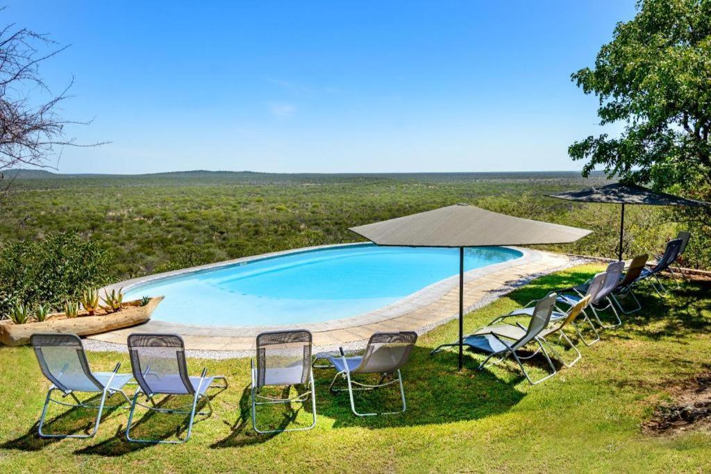 Etosha Safari Lodge, Etosha National Park, Namibia Outjo Exterior photo